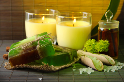 Adding coconut oil to soy wax – pros and tips – Suffolk Candles
